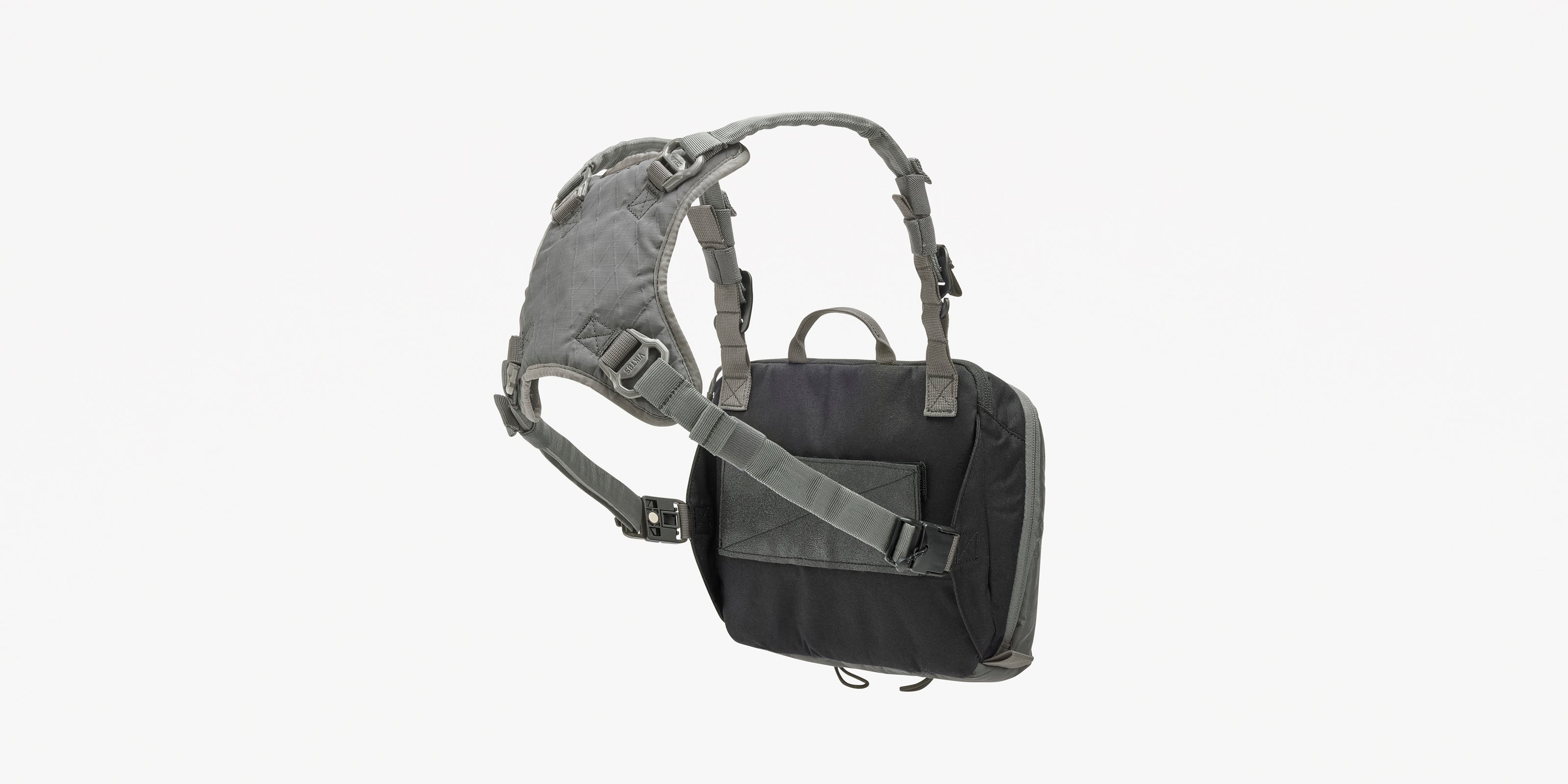Is That The New Guys Minimalist Pocket Front Chest Rig Bag ??